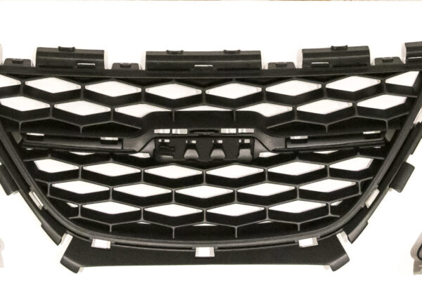P/N 100110021003 Upper Griffin honeycomb grill kit